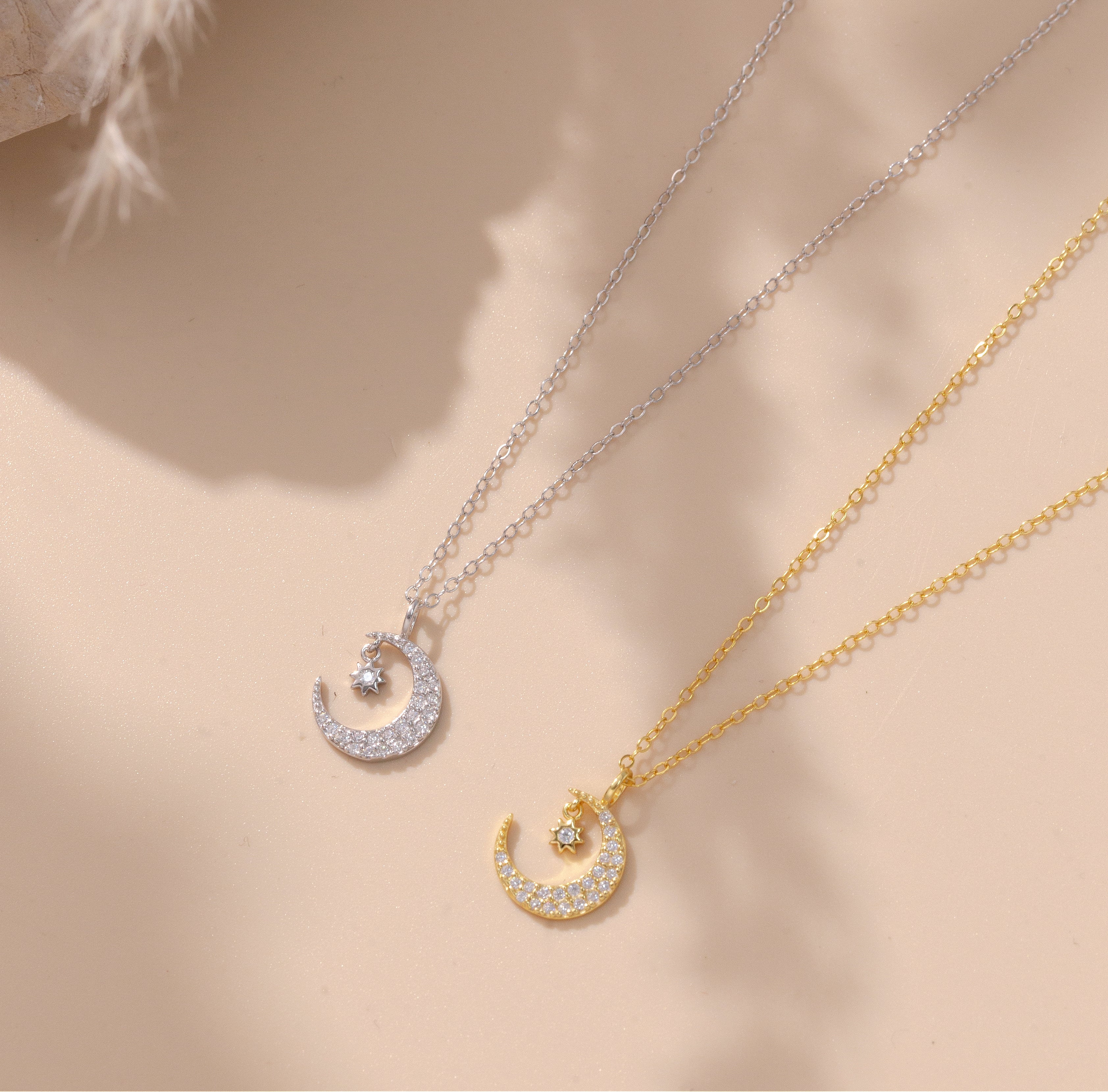 Double Crescent Moon Pendant - ZenJumps Chainmaille