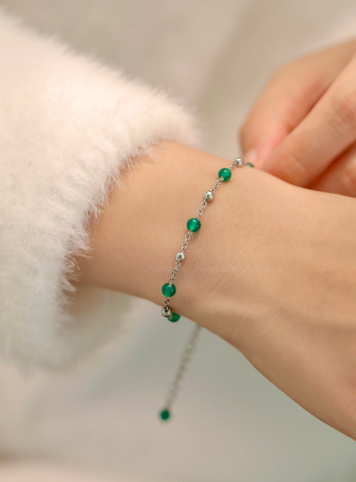 Handmade Natural 7A Green Agate Bracelet